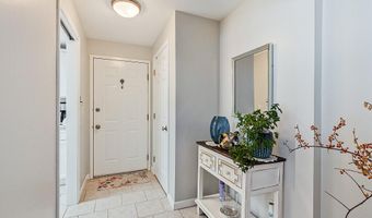34 Parkwood Dr, Augusta, ME 04330