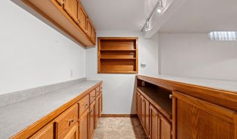 2405 N ERB St, Appleton, WI 54911