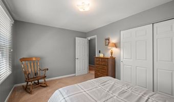 1858 Dougherty Estates Dr, Ballwin, MO 63021