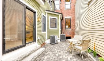 16 Chestnut St, Boston, MA 02129