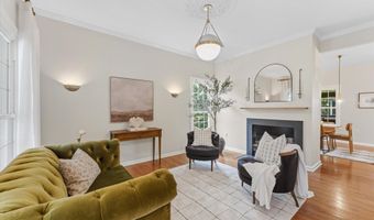42869 NASHUA St, Ashburn, VA 20147