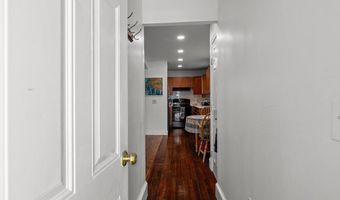 12 Callender Ave, Newport, RI 02840