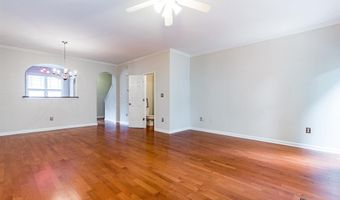 1041 Mica Lamp Ct, Apex, NC 27502