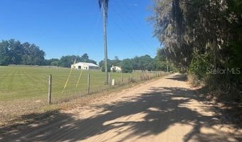 19726 MCCALL Rd, Altoona, FL 32702