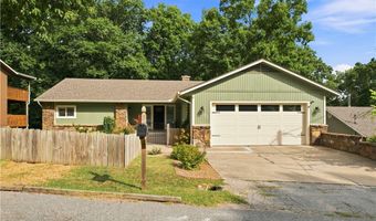 72 Elizabeth Dr, Bella Vista, AR 72715