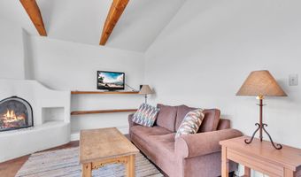 553 Hondo Seco Rd, Arroyo Seco, NM 87514