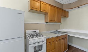 2 S Hartford Ave, Atlantic City, NJ 08401