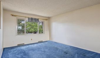 6921 POULOS Dr, Cheyenne, WY 82009