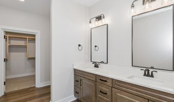313 W Boxthorn, Andover, KS 67002