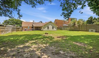 319 Eastview Dr, Biloxi, MS 39531