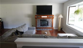 34128 Gina Dr, North Ridgeville, OH 44039