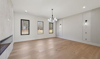93 Rocky Ridge Way, Auburn, GA 30011