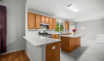 750 Majestic Dr, Algonquin, IL 60102