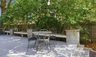 128 SEMINOLE Rd 11, Atlantic Beach, FL 32233