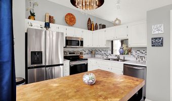 340 Seabreeze Cir, Avon, IN 46123
