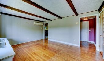 16 Lenape Ave, Andover, NJ 07860