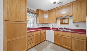 43 NEWLIN Dr, Clayton, DE 19938