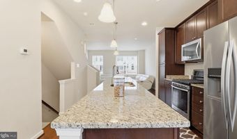 12710 RUSTIC ROCK Ln, Beltsville, MD 20705
