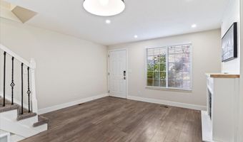 586 W 1950 N, Centerville, UT 84014