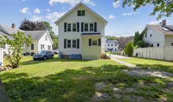 91 Grove St, Clinton, CT 06413