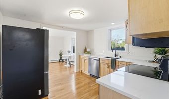 207 Mendon Rd, Cumberland, RI 02864