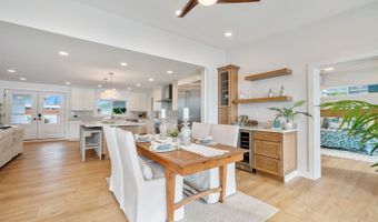 1247 Kahili St, Kailua, HI 96734