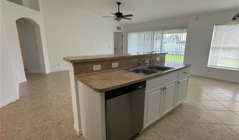 122 NW 15th Ter, Cape Coral, FL 33993