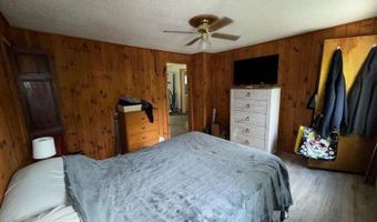 59 E Hoosac St, Adams, MA 01220