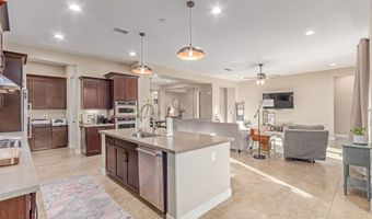 2734 N BEVERLY Pl, Buckeye, AZ 85396