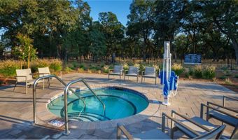 8220 Poinsettia St, Roseville, CA 95747