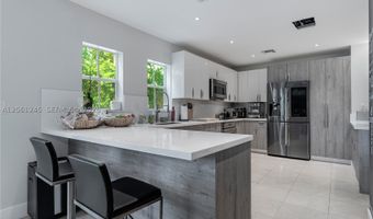 18460 NE 30th Ave 18460, Aventura, FL 33160