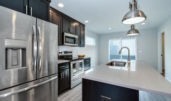2555 Spark St, Fitchburg, WI 53711