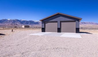 5 Cowboy Dr, Clark, WY 82435