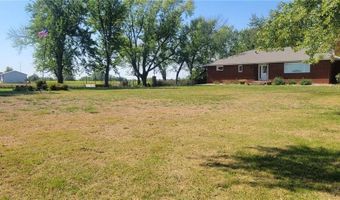 28261 N 59 Hwy, Garnett, KS 66032