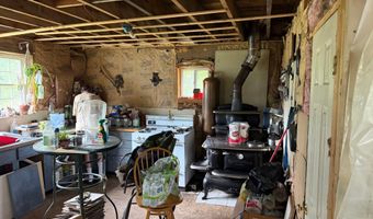 943 N Barnstead Rd, Barnstead, NH 03225