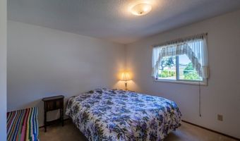 3230 GOLF LINKS Rd, Bandon, OR 97411