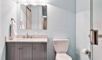 1 May Ln, Bella Vista, AR 72715