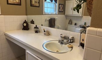 310 E 5th St, Junction City, LA 71256