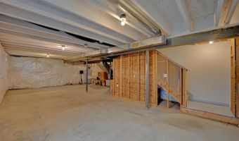 77 BUNCHBERRY Ct, Dover, DE 19904
