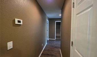 2 Sidebottom Cir, Bella Vista, AR 72714