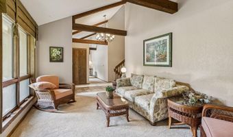 5007 Skycrest Dr, Ames, IA 50010
