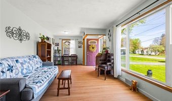 2052 Crittenden Rd, Alden, NY 14004