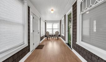 31 Wiley St, Bangor, ME 04401