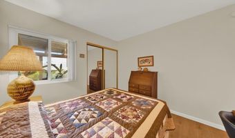 6050 Henderson Dr 16, La Mesa, CA 91942