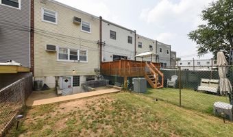 3629 WHITEHALL Ln, Philadelphia, PA 19114