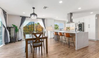 9431 W Lilac Rd, Escondido, CA 92026