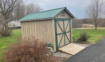 178 Youngs Corners Rd, Amsterdam, NY 12010