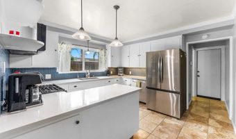 665 Foy Ln, Escondido, CA 92025