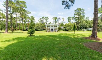 335 Main St, Barwick, GA 31720