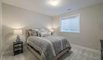 6003 NE Sherman Dr, Ankeny, IA 50021